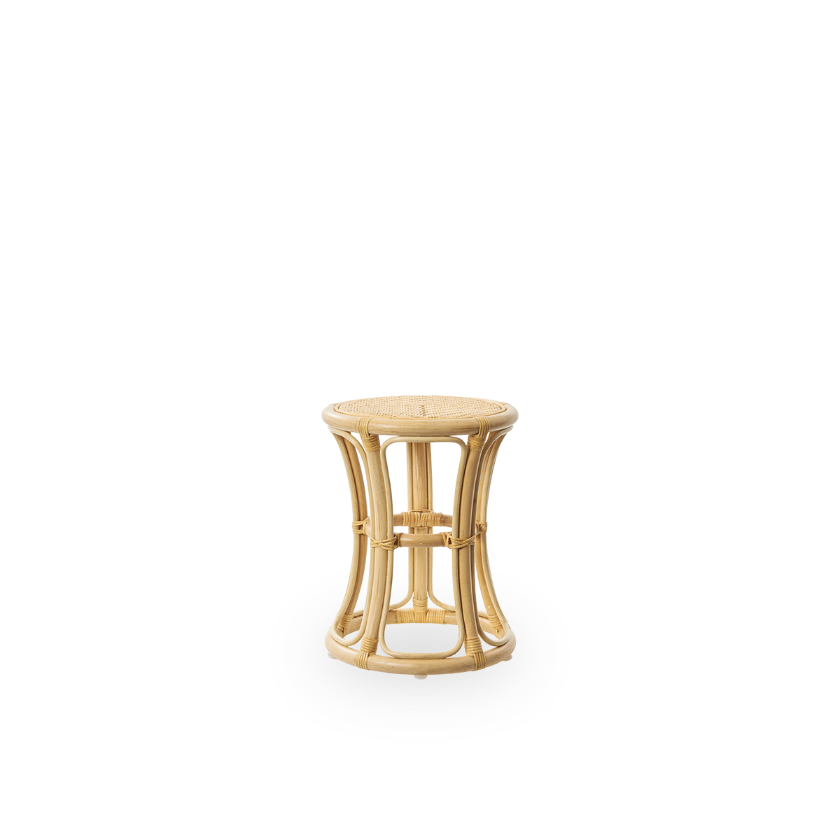 Side view of Bella stool, a versatile stool in natural rattan, handcrafted in indonesian high quality rattan
