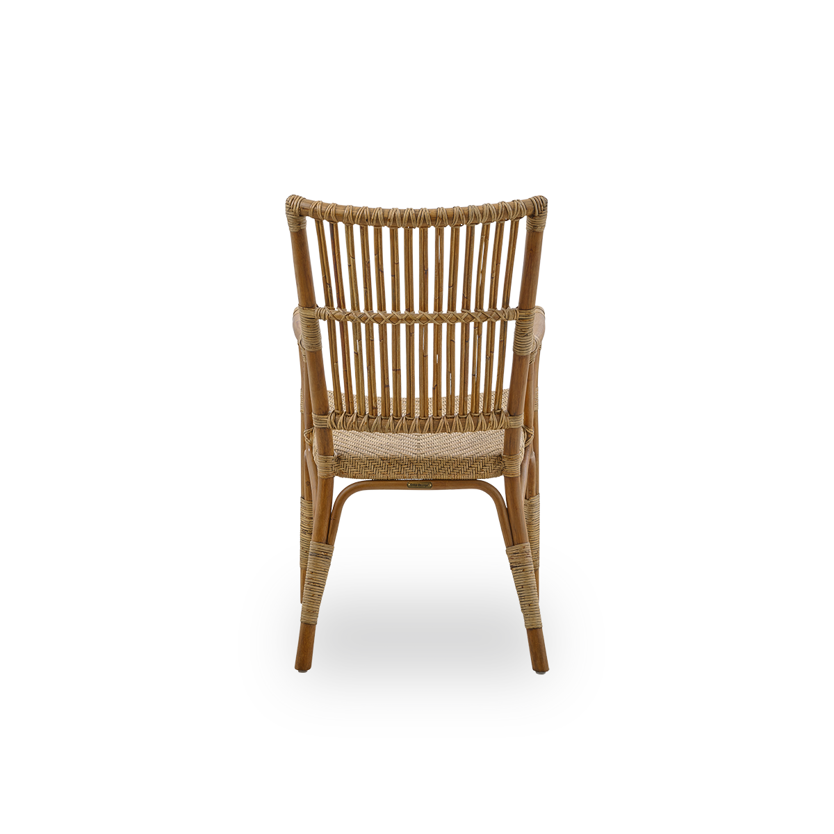 Plain back view of Piano armchair in Antique brown color. Elegant wicker chair with high backrest and armrests handcrafted from high quality Indonesian rattan.