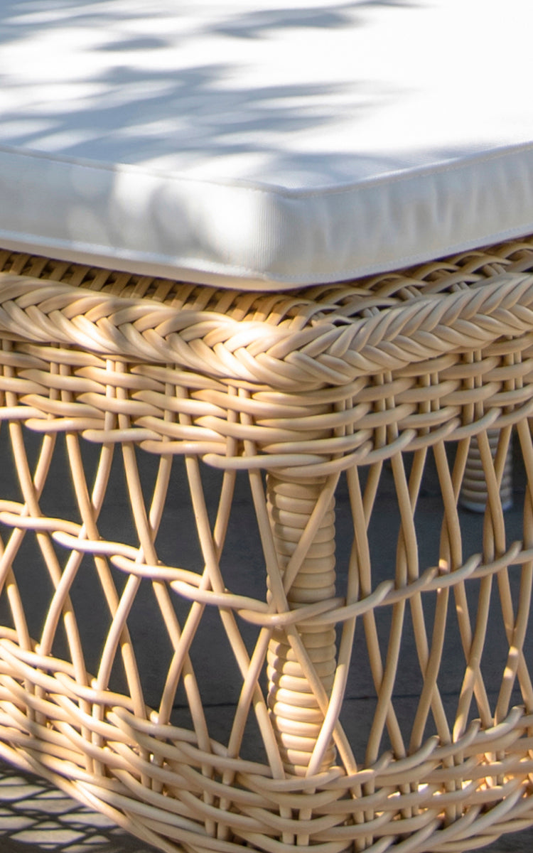 This is a close-up image of Daisy Sunbed in natural ArtFibre Aluminium.