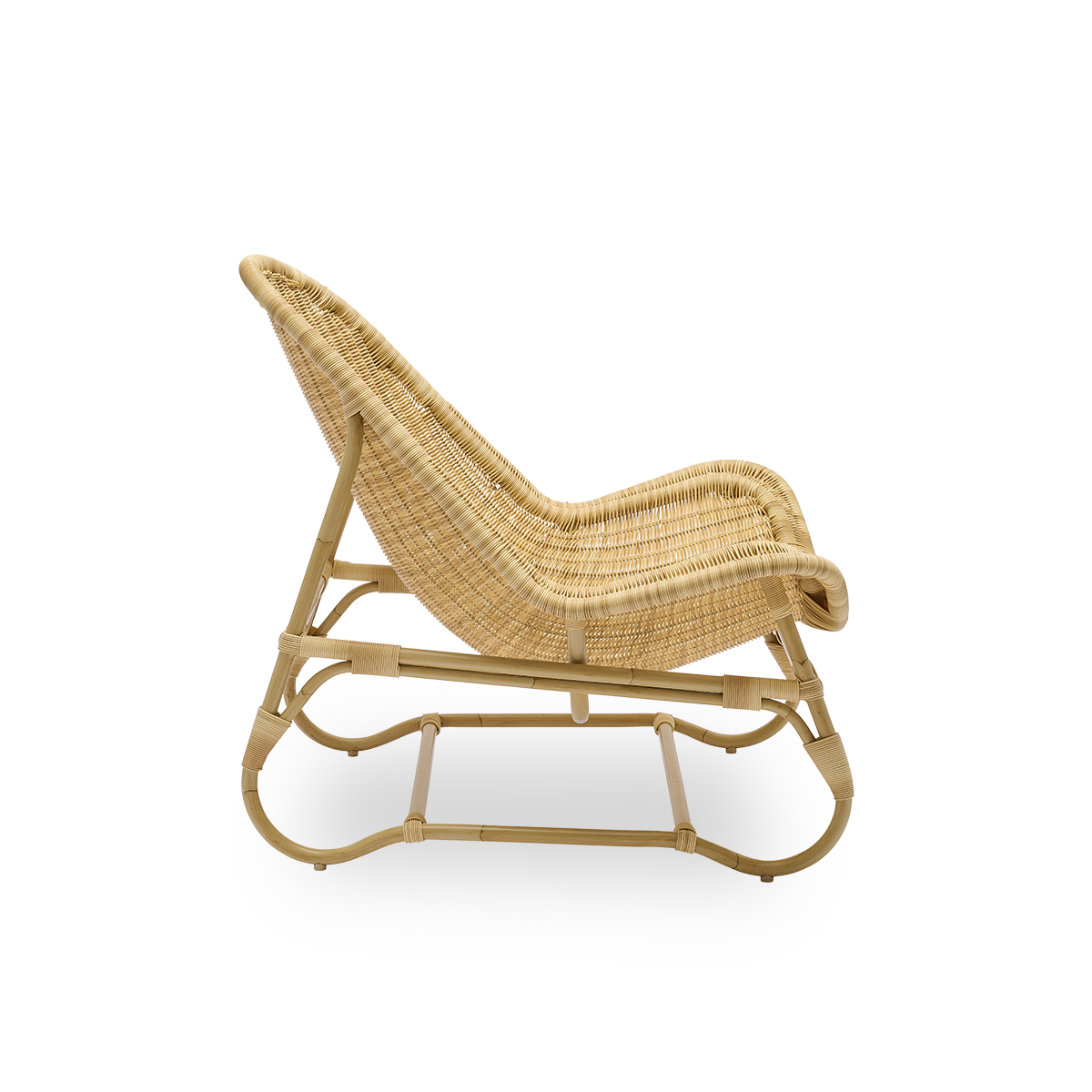 Plain side view of Pacifique Exterior lounge chair designed by Michel Buffet. Aluminium frame in rattan look with fully woven seat handcrafted in ArtFibre.