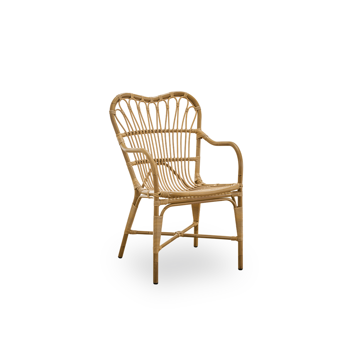 Side view of Margret outdoor dining chair with high wide backrest and curved armrests. Aluminium frame in Antique brown rattan look with ArtFibre windings.