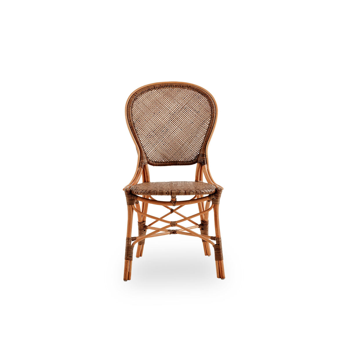 Front view of the Rossini dining chair in cherry color.
Elegant wicker chair with round backrest in a simple design. Handcrafted from high-quality rattan.