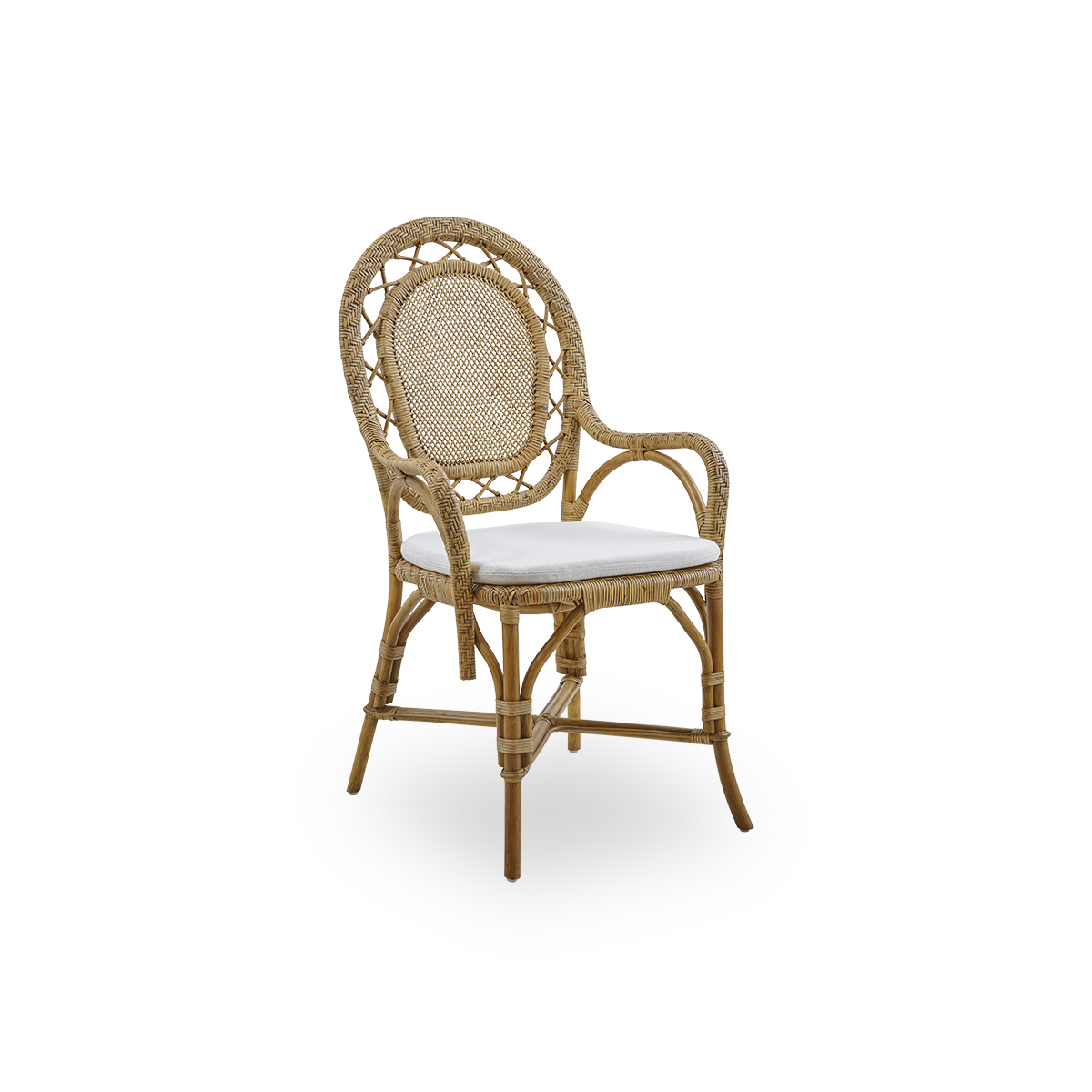 Side view of Romantica dining chair in Antique brown color. Elegant, romantic wicker dining chair with round backrest and fully woven seat in charming Danish design. Handcrafted from high-quality Indonesian rattan.