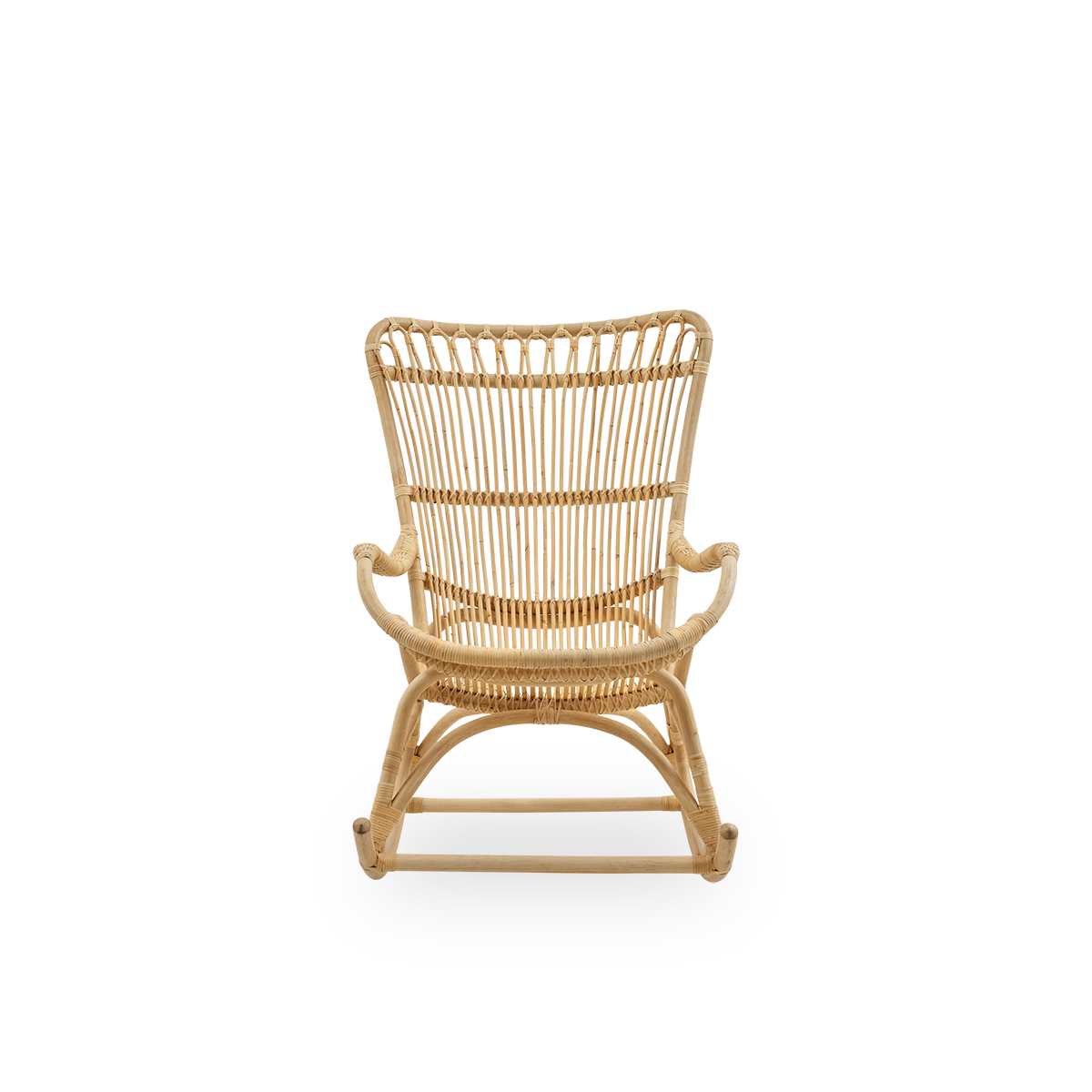 Front view of the Monet rocking chair with high backrest and armrests presented in natural rattan.
Handcrafted from high-quality Indonesian rattan.