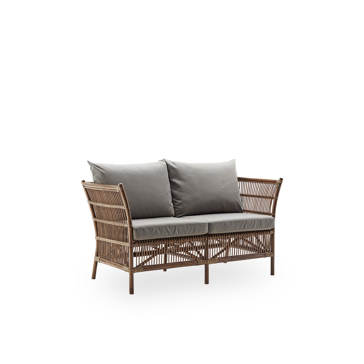 Side view of Donatello 2-seater wicker sofa in Antique brown color. The sofa has a boxy design with strict lines handcrafted from high-quality Indonesian rattan.