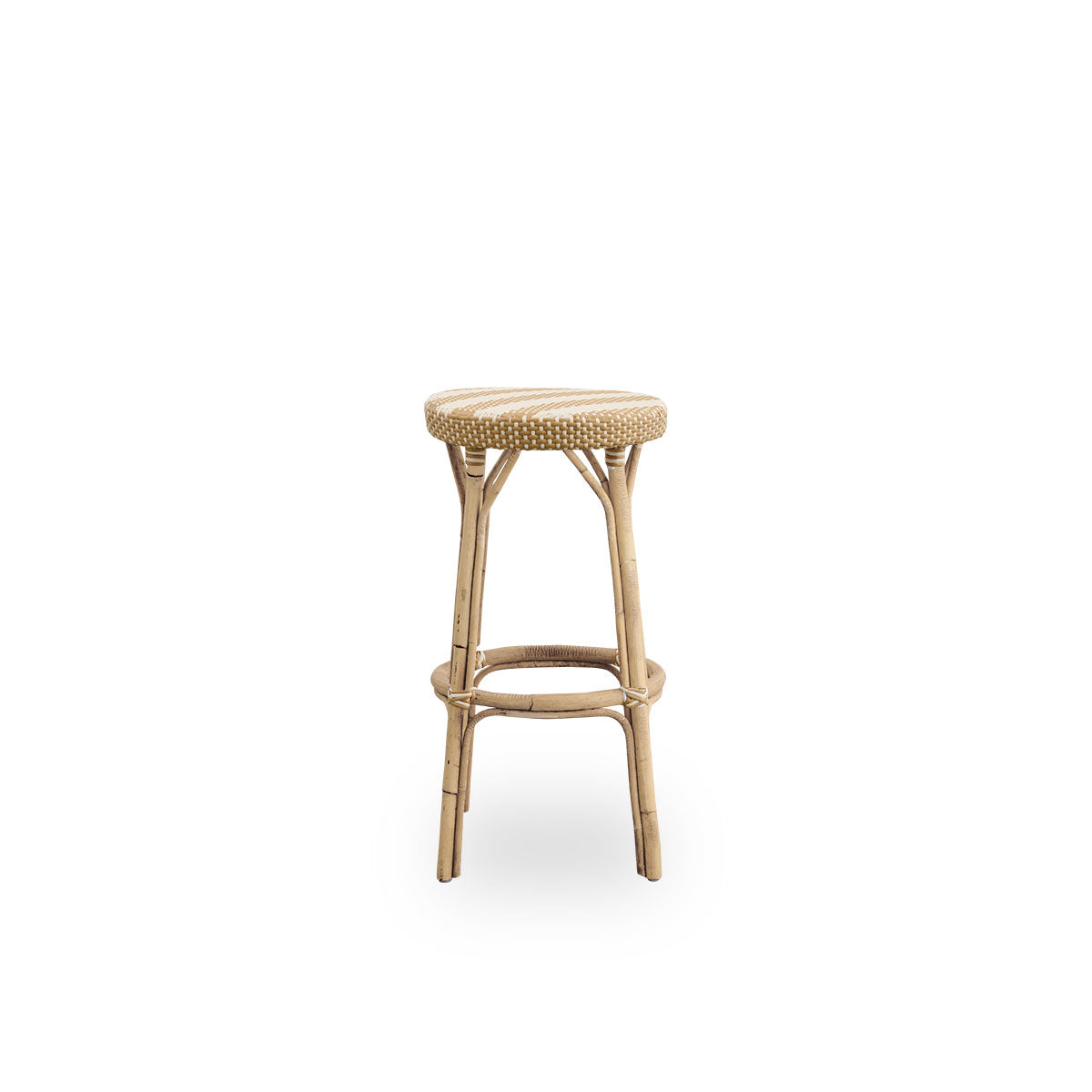 Front view of the Simone barstool, height 78 cm.
Rattan frame with footrest, featuring a fully woven round seat handcrafted in ArtFibre in a broad striped pattern in ivory and honey. Stackable barstool.