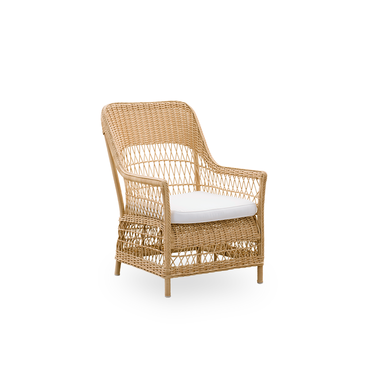 Side view of the Dawn outdoor lounge chair in natural color, inspired by British colonial style. Romantic lounge chair with armrest and a high backrest. Fully woven ArtFibre on hand-bent aluminum frame.