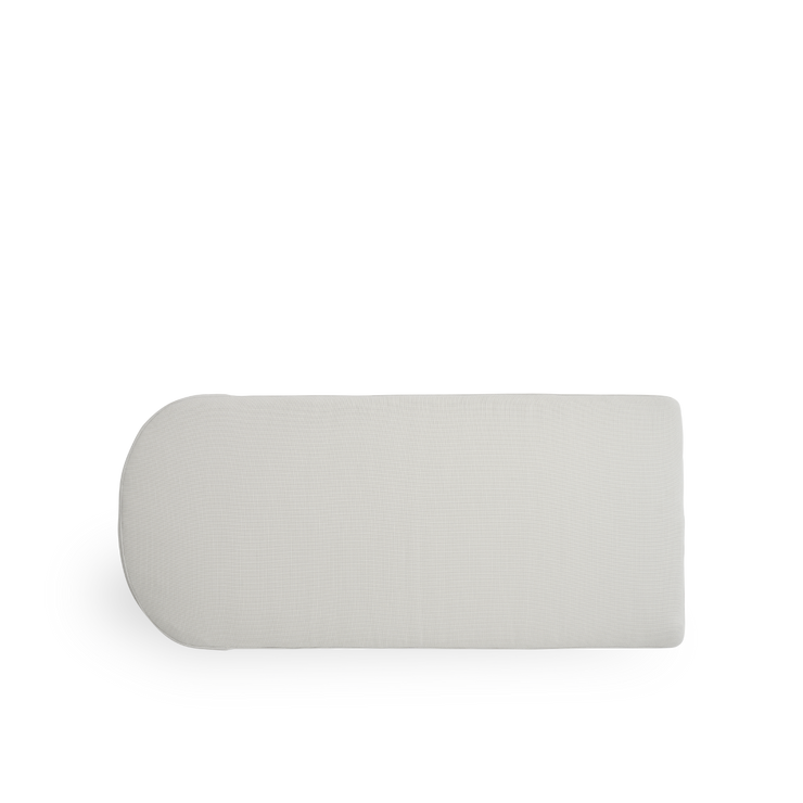 Image of Seat cushion | Olivia Exterior Chaiselounge presented with white fabric