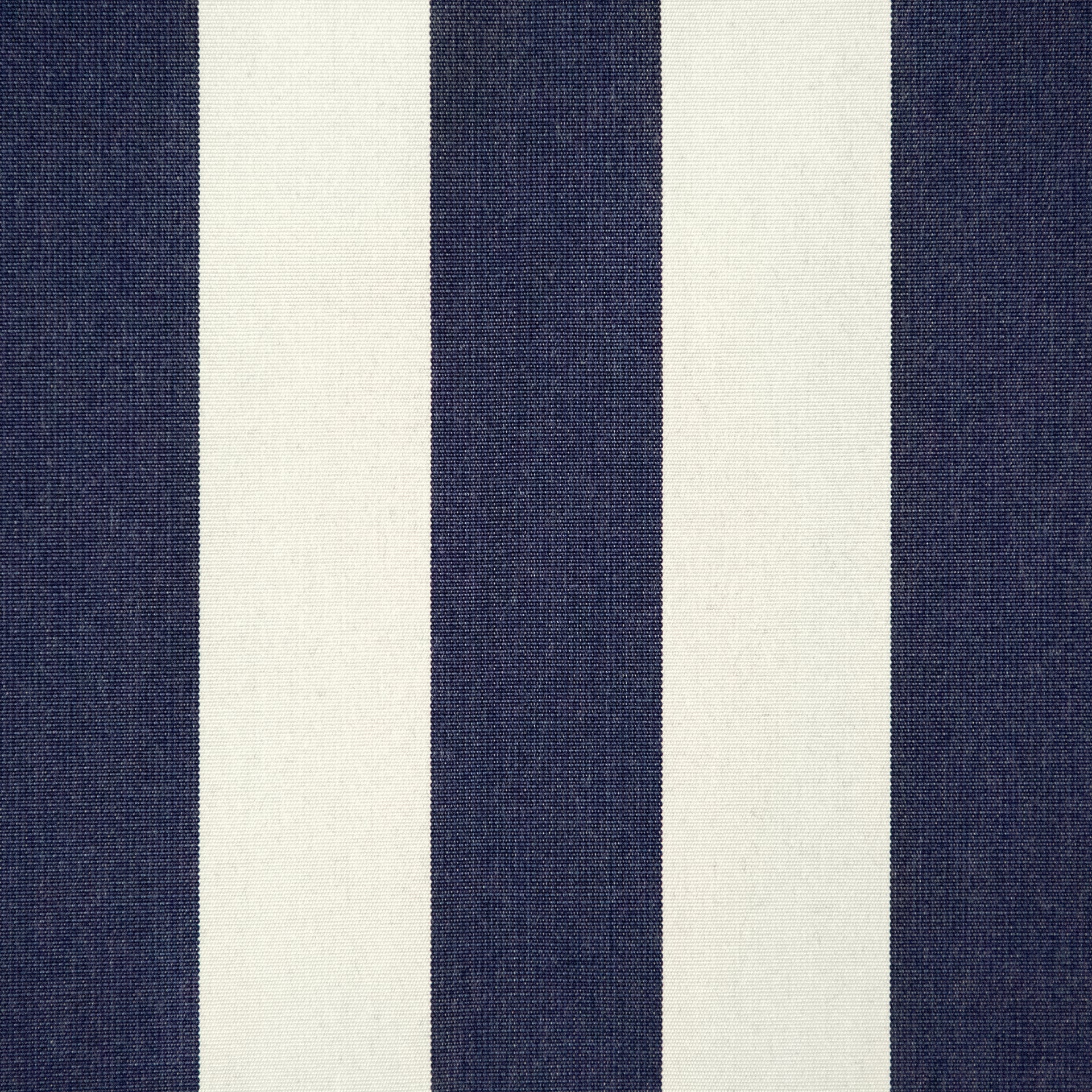 A681 Broad Striped Navy White.jpg__PID:b948990d-9942-4d9d-89f0-97bbbc9b62f9