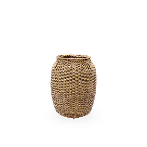 Alma outdoor basket in Chestnut color, handwoven from 70% recycled and 30% new ArtFibre. Ø60 cm.