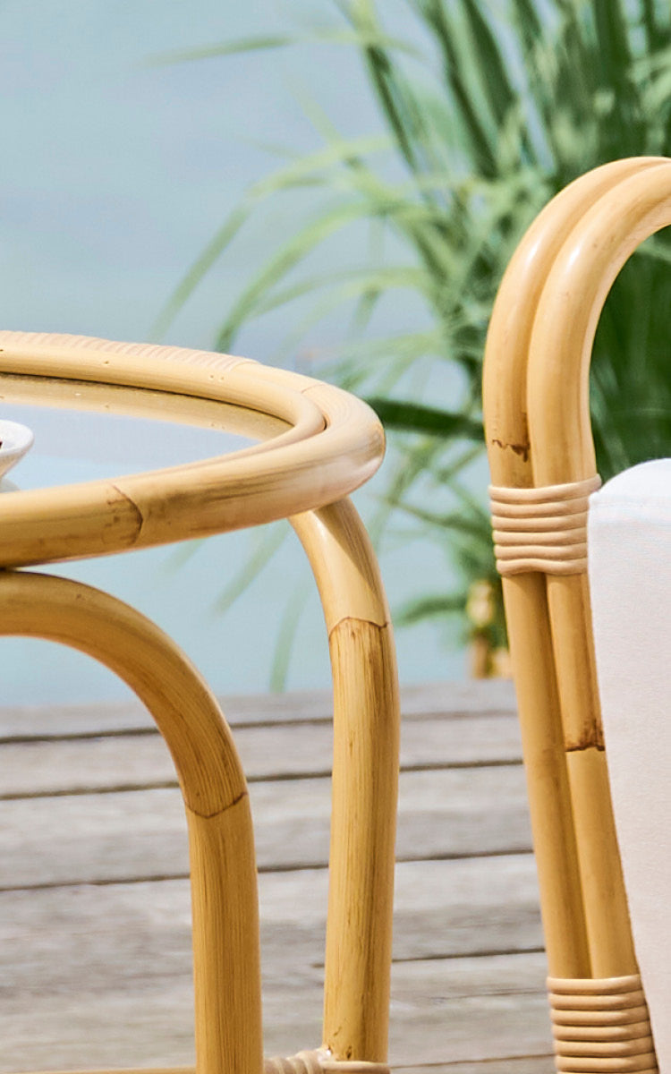 This is a close-up image of Charlottenborg Exterior Coffee Table in natural Aluminium ArtFibre.