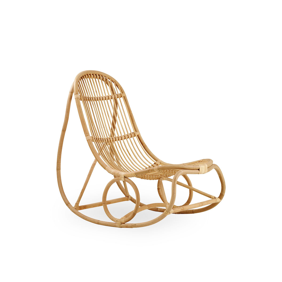 Side view of Nanny rocking chair designed by Nanna Ditzel presented in high quality natural rattan.