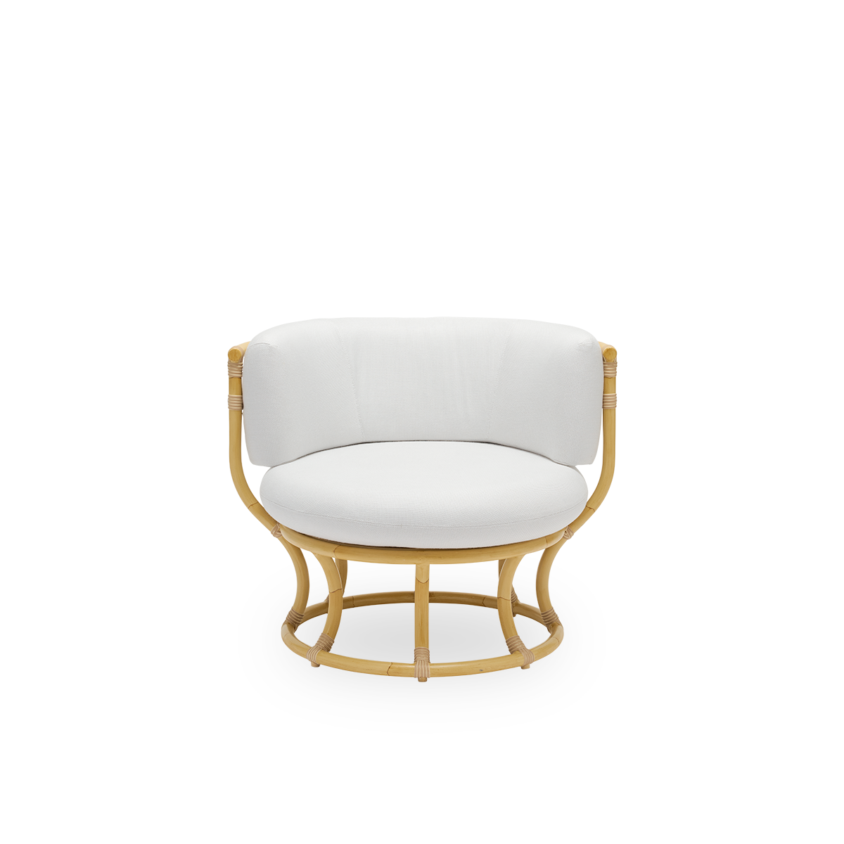 Front view of the Coco Exterior lounge chair in rattan look, designed by Nanna Ditzel. The design is based on perfect circles and features an aluminium frame with ArtFibre weave details.