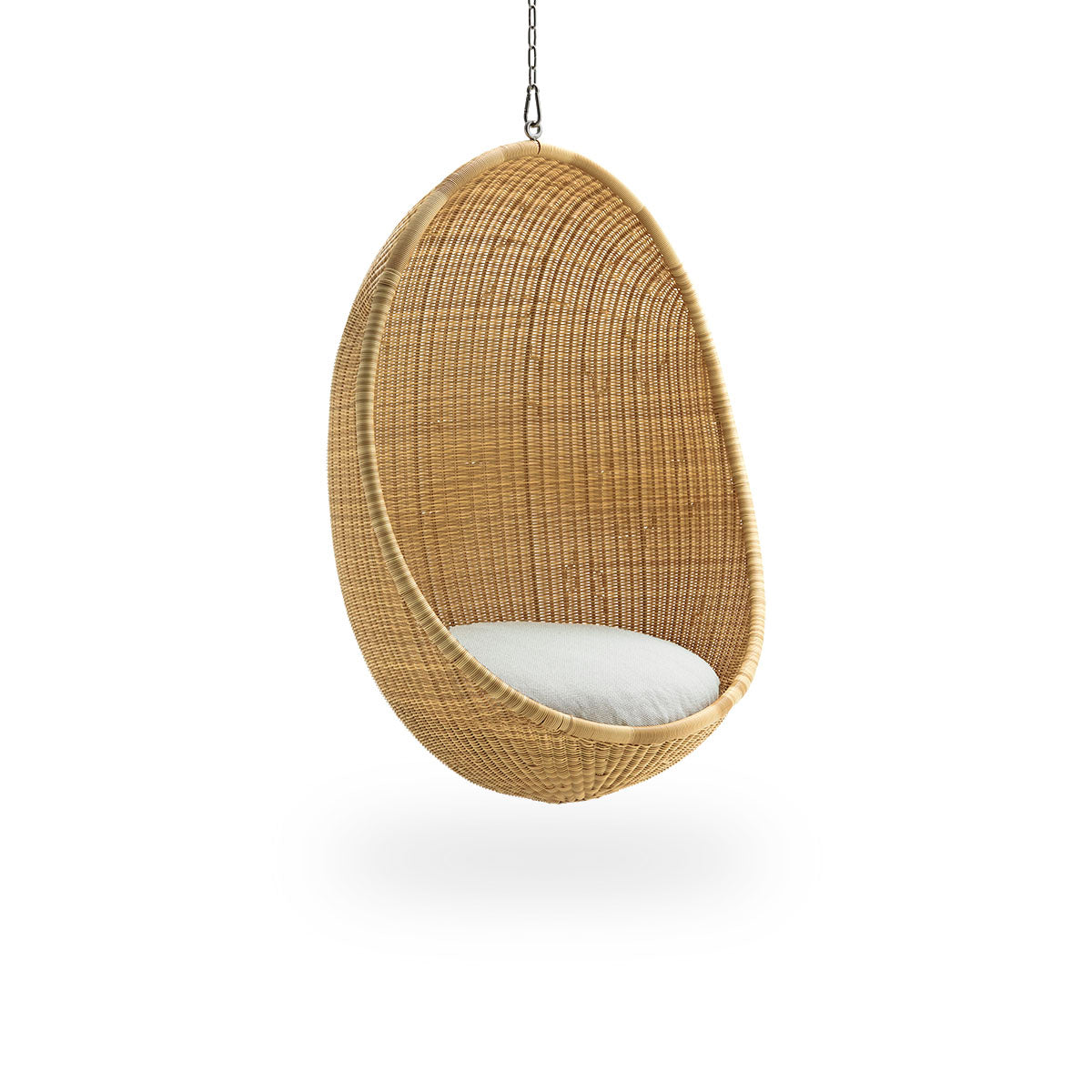 Side view of Hanging Egg Exterior in the color Natural. The hanging chair has a round shape and is fully woven ArtFibre on an aluminium frame.