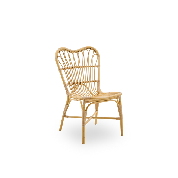 Side view of Margret outdoor dining chair with high wide backrest. Aluminium frame with ArtFibre windings in natural rattan look.  