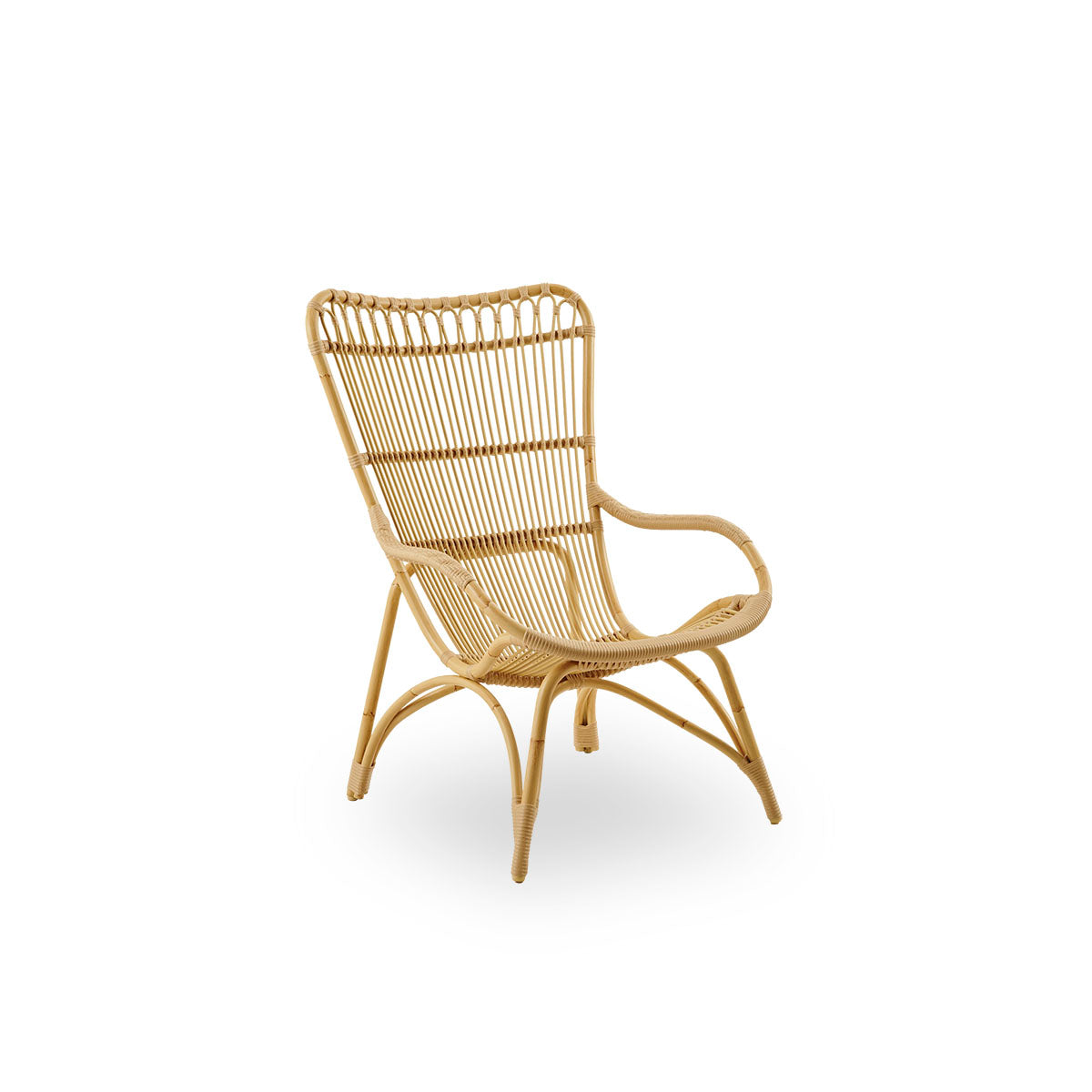 Side view of Monet outdoor lounge chair with high backrest and armrests presented in Natural color. Aluminium frame in rattan look with ArtFibre windings.