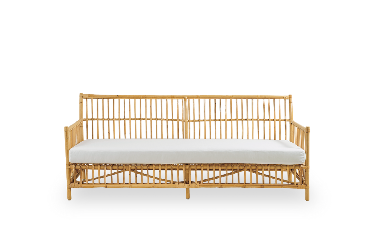 Front view of Caroline outdoor 3-seater sofa in Natural color, simple and elegant Danish design. Aluminium frame in rattan look with ArtFibre bindings.