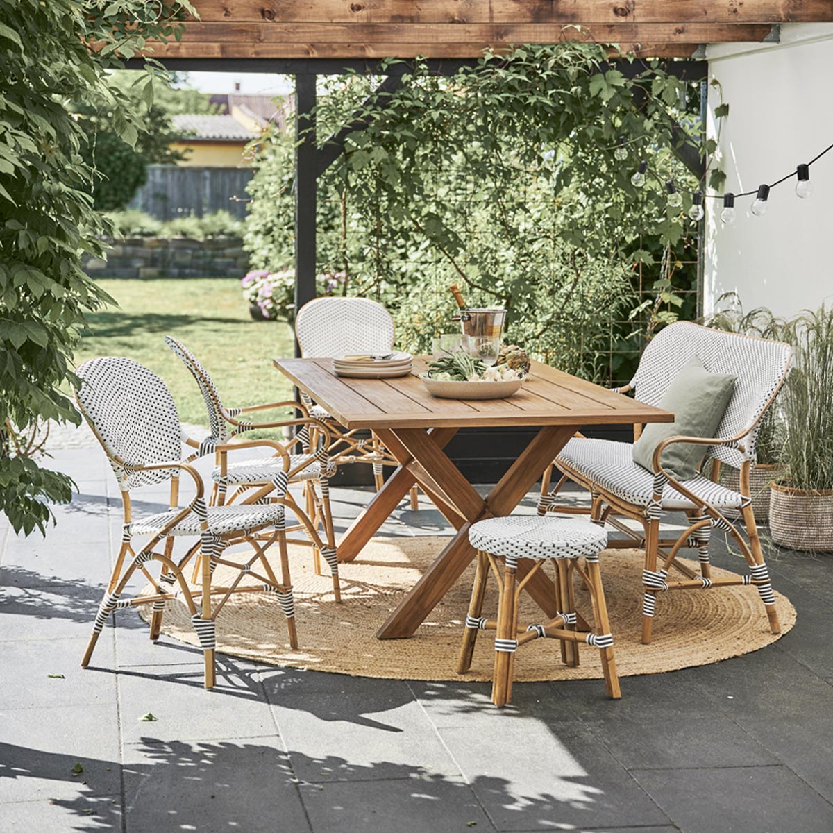 Colonial Teak Table 160x100 cm