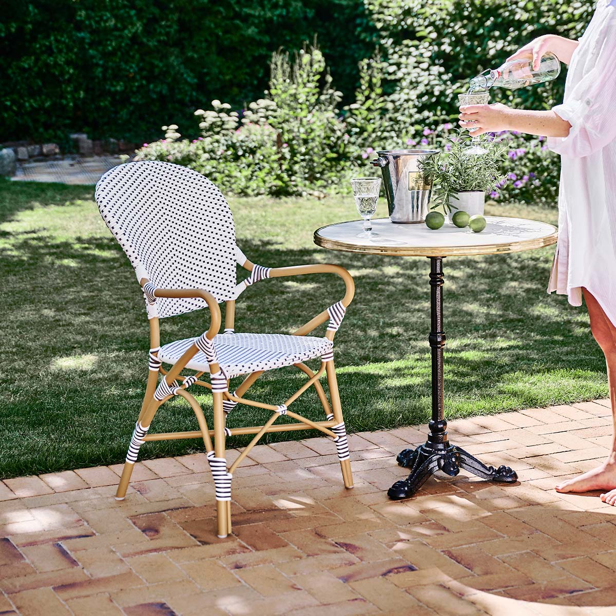 Lyon Café Table | Versalite Marble Ø70 cm